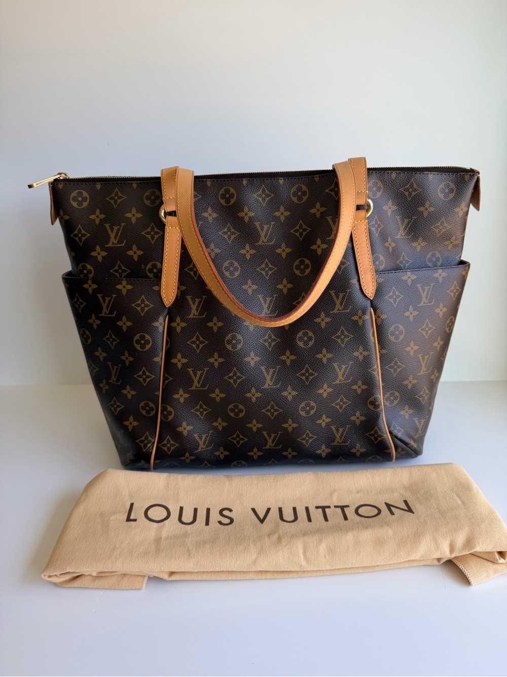 Authentic Louis Vuitton Totally GM Monogram Canvas Shoulder Handbag Tote Purse